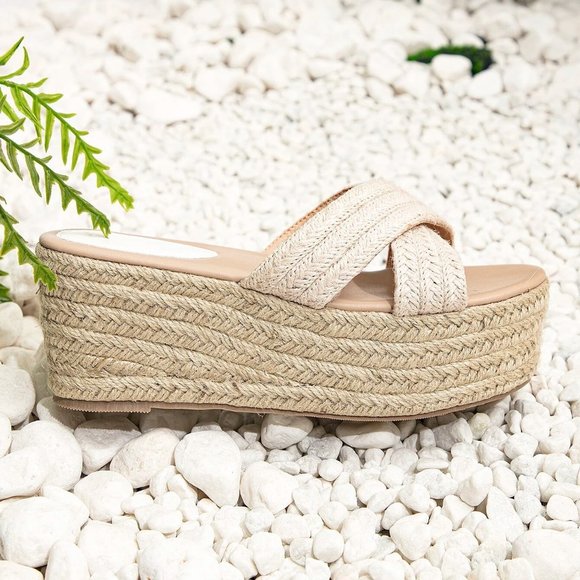 Women Criss Cross Espadrille Sole Wedge Sandals Size 7.5 US - Picture 5 of 7